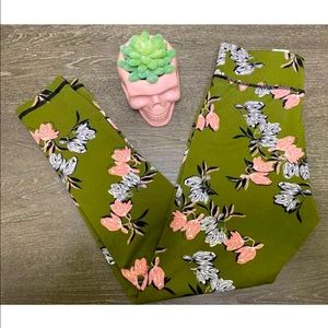 NWOT MINKPINK Move Leggings - ACCEPTING OFFERS!